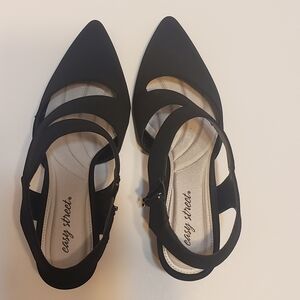 Easy Street Venue Sandal Women's 11WW Black 2.5" Heels Strappy New in Box